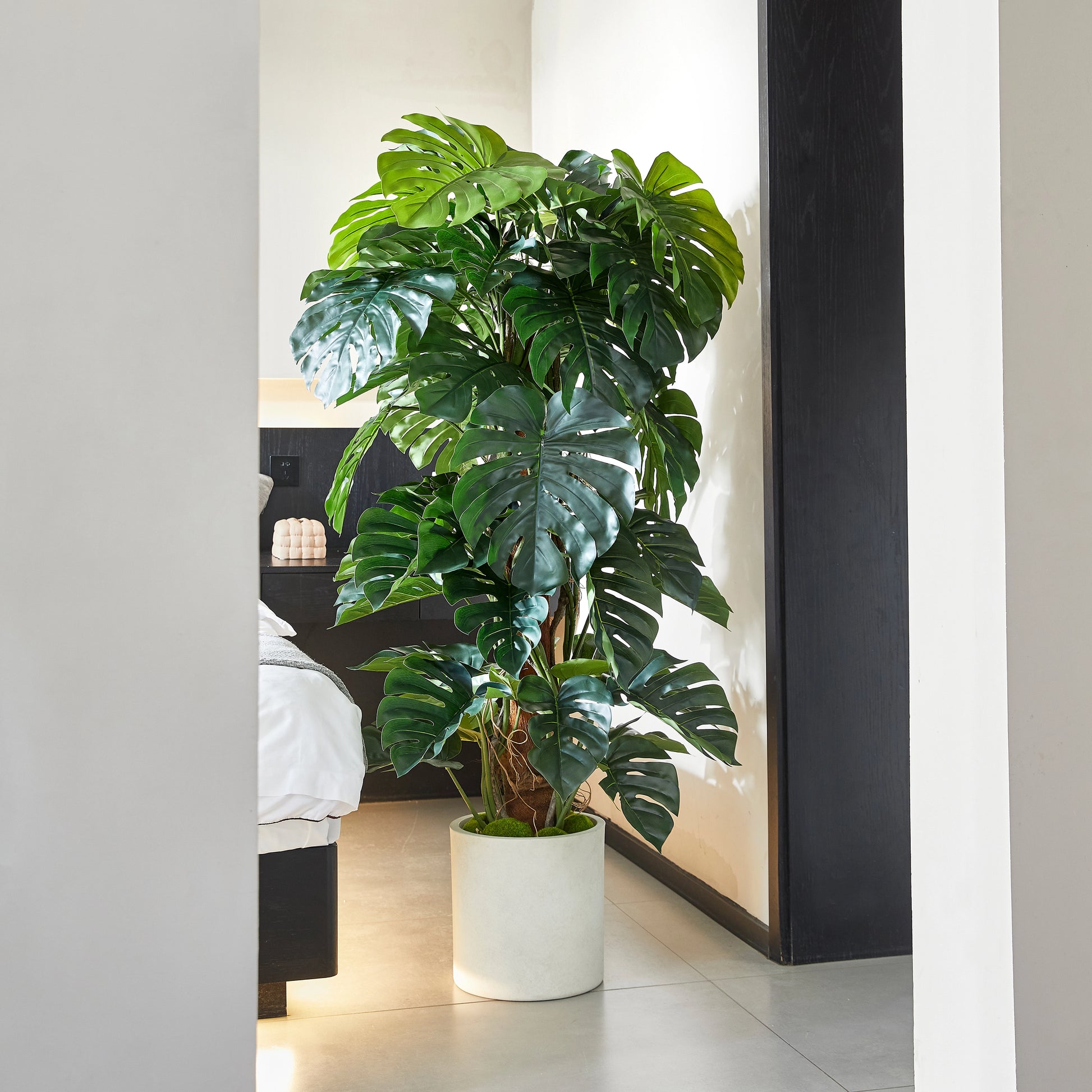 Künstlicher Split-Philodendron - Zephira, 160 cm, Kunstpflanze von aplanta, inkl. Startertopf, in Grün, für drinnen